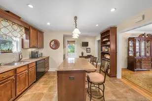 21 Huntington Dr, Yonkers, NY 10704 - Photo 8