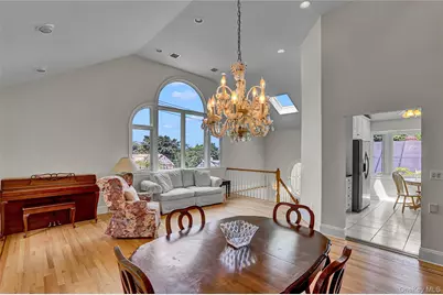 17 Singworth Street, Oyster Bay, NY 11771 - Photo 24