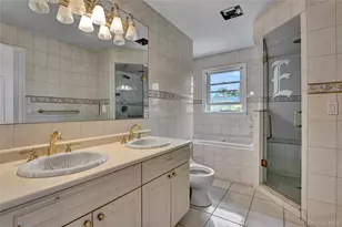 17 Singworth St, Oyster Bay, NY 11771 - Photo 20