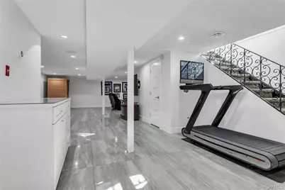 1463 Burton Street, Whitestone, NY 11357 - Photo 26