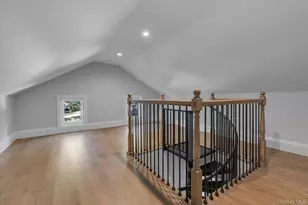 22 Fort Salonga Rd, Centerport, NY 11721 - Photo 36