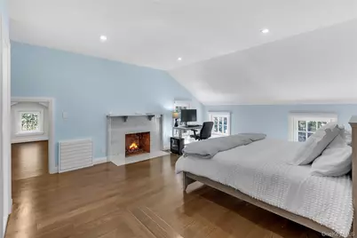 22 Fort Salonga Road, Centerport, NY 11721 - Photo 32