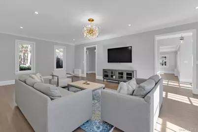 22 Fort Salonga Road, Centerport, NY 11721 - Photo 4