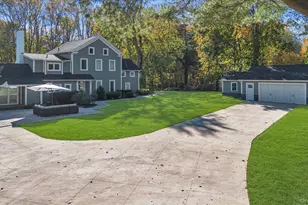 22 Fort Salonga Rd, Centerport, NY 11721 - Photo 40