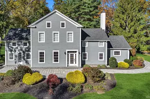 22 Fort Salonga Rd, Centerport, NY 11721 - Photo 2
