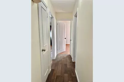 110 Evergreen Avenue #2nd Floor, Lynbrook, NY 11563 - Photo 8