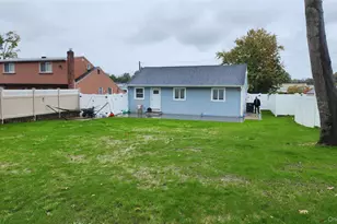 126 Forest Ave, Glen Cove, NY 11542 - Photo 26