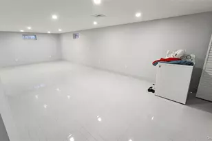 126 Forest Ave, Glen Cove, NY 11542 - Photo 20