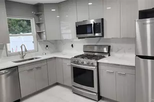 126 Forest Ave, Glen Cove, NY 11542 - Photo 8