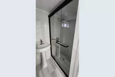 126 Forest Avenue, Glen Cove, NY 11542 - Photo 22