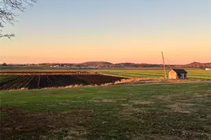 273 Round Hill Rd, Florida, NY 10921 - Photo 18