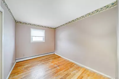 501 Windmill Avenue, West Babylon, NY 11704 - Photo 22