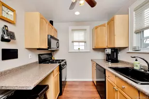 91-15 Vanderveer St, Queens Village, NY 11428 - Photo 10