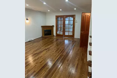 676 Front Street #F, Hempstead, NY 11550 - Photo 4