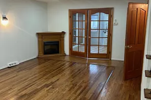 676 Front St, Hempstead, NY 11550 - Photo 4