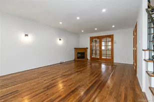 676 Front St, Hempstead, NY 11550 - Photo 4