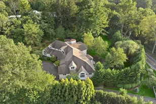 144 Round Swamp Rd, Melville, NY 11747 - Photo 2