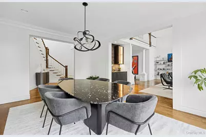 144 Round Swamp Road, Melville, NY 11747 - Photo 16