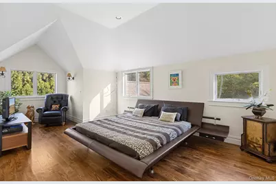 144 Round Swamp Road, Melville, NY 11747 - Photo 30