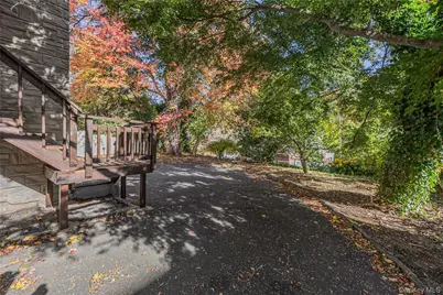 39 Hillcrest Rd, Hartsdale, NY 10530 - Photo 42