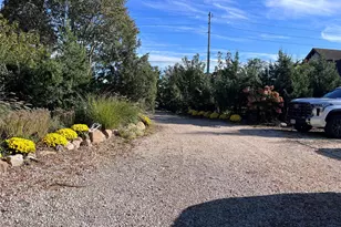 17525 County Road 48, Cutchogue, NY 11935 - Photo 24