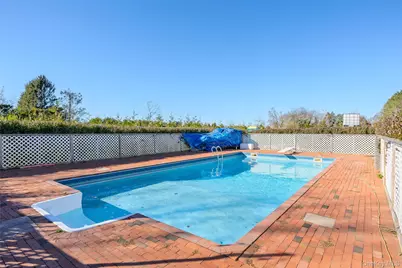 17525 County Road 48, Cutchogue, NY 11935 - Photo 6