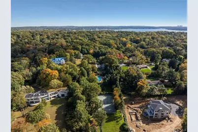 25 Soundview Lane, Sands Point, NY 11050 - Photo 40