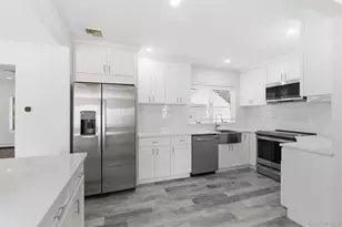 93 Birchwood Dr, Huntington Station, NY 11746 - Photo 6