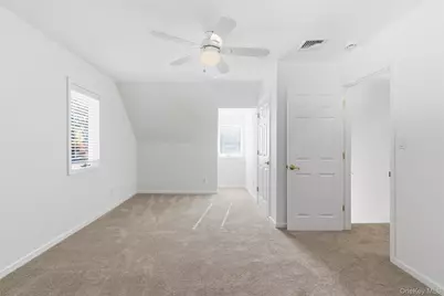 93 Birchwood Drive, Huntington Station, NY 11746 - Photo 20