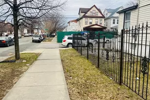 110-04 164th St, Jamaica, NY 11433 - Photo 6