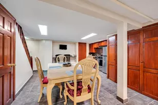 83-03 261st St, Floral Park, NY 11004 - Photo 30