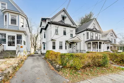 12 Parker Avenue, Poughkeepsie, NY 12601 - Photo 2