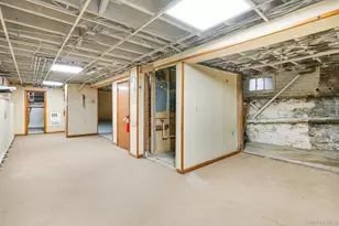 12 Parker Ave, Poughkeepsie, NY 12601 - Photo 30