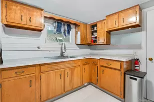 12 Parker Ave, Poughkeepsie, NY 12601 - Photo 20