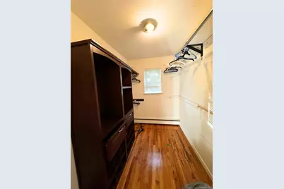 21 Cary Road, Great Neck, NY 11021 - Photo 8