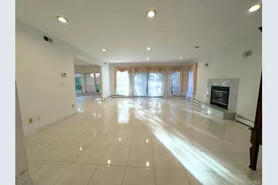 21 Cary Road, Great Neck, NY 11021 - Photo 16