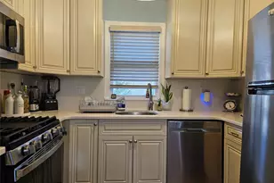 156 Beechwood Ave, New Rochelle, NY 10801 - Photo 10