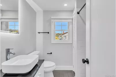 2 Roosevelt Street, Bayville, NY 11709 - Photo 14