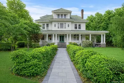 121 S Jamesport Avenue, South Jamesport, NY 11970 - Photo 1