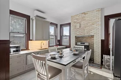 121 S Jamesport Avenue, South Jamesport, NY 11970 - Photo 16