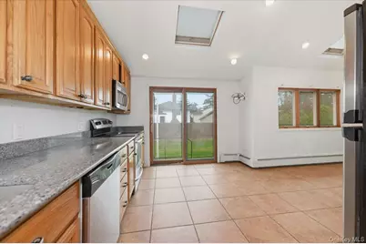 930 Jewel Drive, Woodmere, NY 11581 - Photo 10