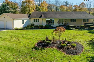 8 Penn Dr, Dix Hills, NY 11746 - Photo 2