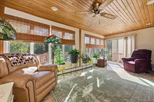 8 Penn Dr, Dix Hills, NY 11746 - Photo 16