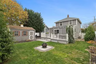 31 Roosevelt Ave, Sayville, NY 11782 - Photo 16