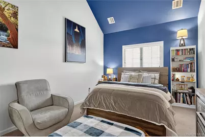 330 Maple Avenue #19, Westbury, NY 11590 - Photo 10