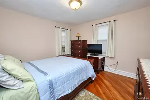 109-15 200th St, Saint Albans, NY 11412 - Photo 22