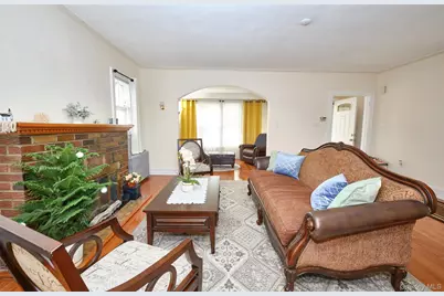 109-15 200th Street, Saint Albans, NY 11412 - Photo 10