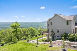 56 Woodland Ridge Rd, Kerhonkson, NY 12446 - Photo 4