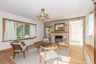 530 Orangeburg Road, Pearl River, NY 10965 - Photo 4