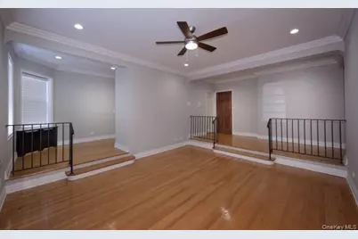 365 Stewart Avenue #A14, Garden City, NY 11530 - Photo 4